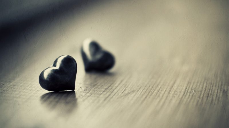 Valentine-Heart-Pictures-Black-and-White-HD-Wallpaper